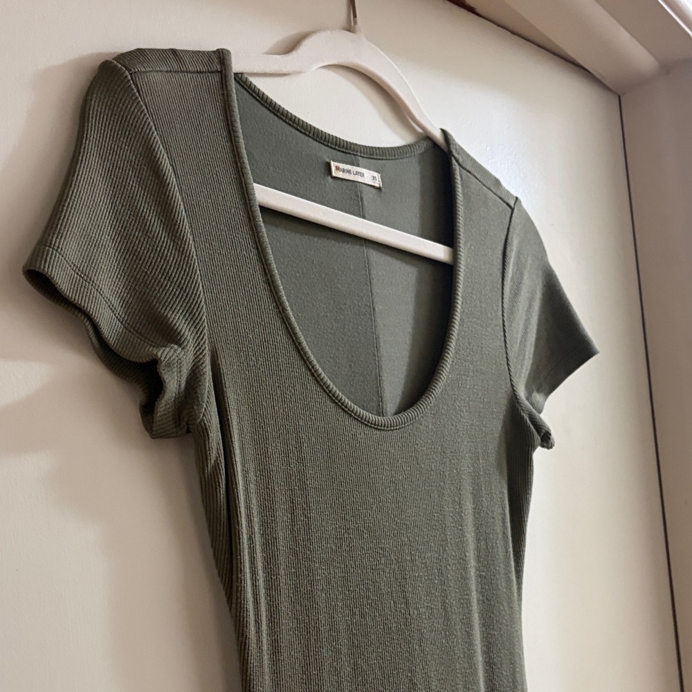 Marine Layer Lexi Rib Short Sleeve Midi Dress in Olive - Extra Small - Picture 4 of 7